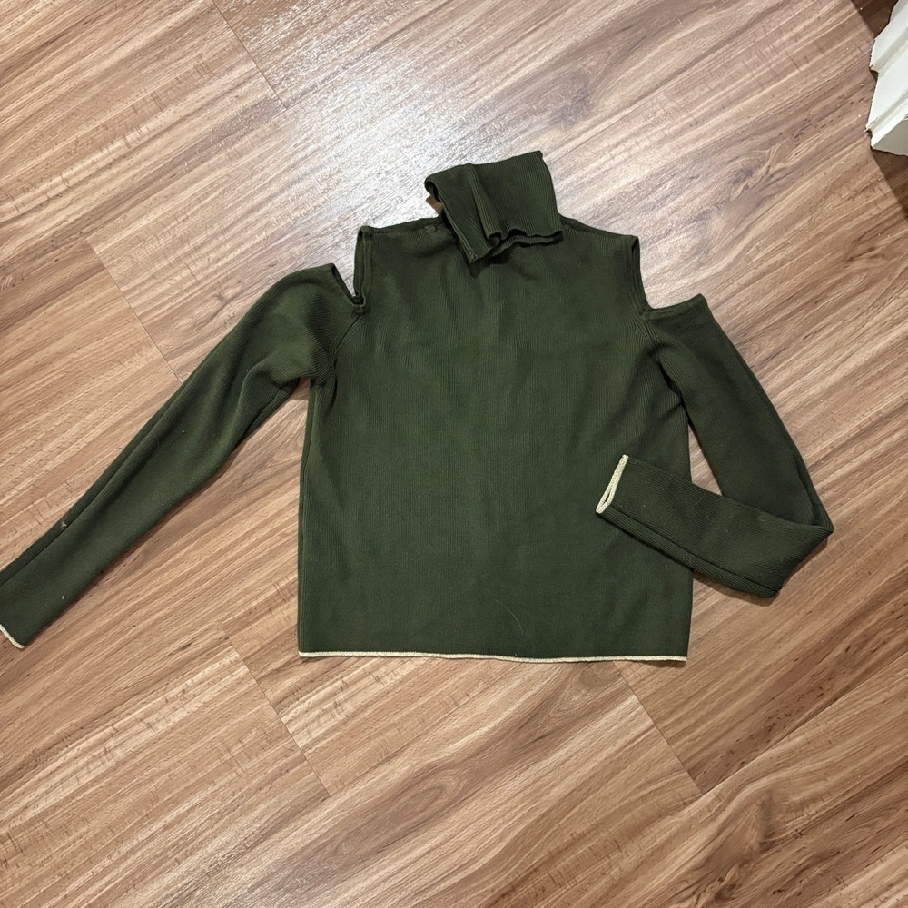 ZARA Olive Green Ribbed Knit Top